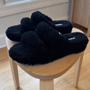 UGG Womens Wool Plush Black Slide Slippers Soft Warm Comfy Size 9